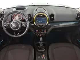MINI Countryman (2018) thumbnail 7