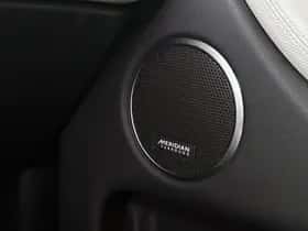 Land Rover Discovery Sport (2023) thumbnail 23