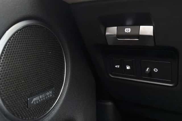 Land Rover Discovery Sport (2023) thumbnail 30