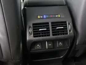 Land Rover Discovery Sport (2023) thumbnail 38