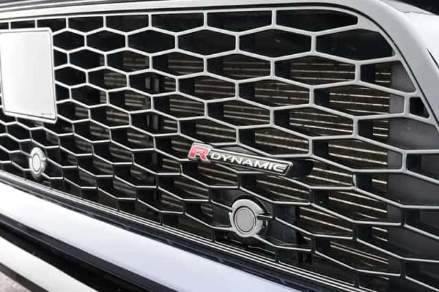 Land Rover Discovery Sport (2023) thumbnail 41