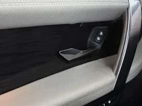 Land Rover Discovery Sport (2023) thumbnail 49