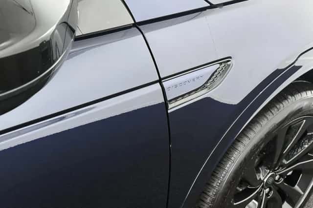 Land Rover Discovery Sport (2023) thumbnail 51