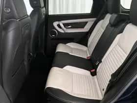 Land Rover Discovery Sport (2023) thumbnail 9