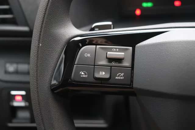 Opel Vivaro-e (2025) thumbnail 12