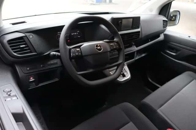 Opel Vivaro-e (2025) thumbnail 8