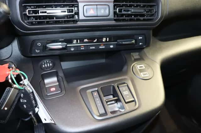 Opel Combo-e (2026) thumbnail 11