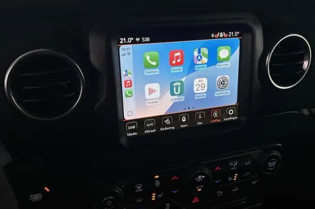 Jeep Wrangler (2022) thumbnail 18