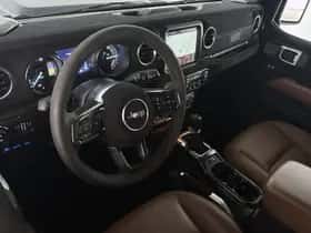 Jeep Wrangler (2022) thumbnail 5
