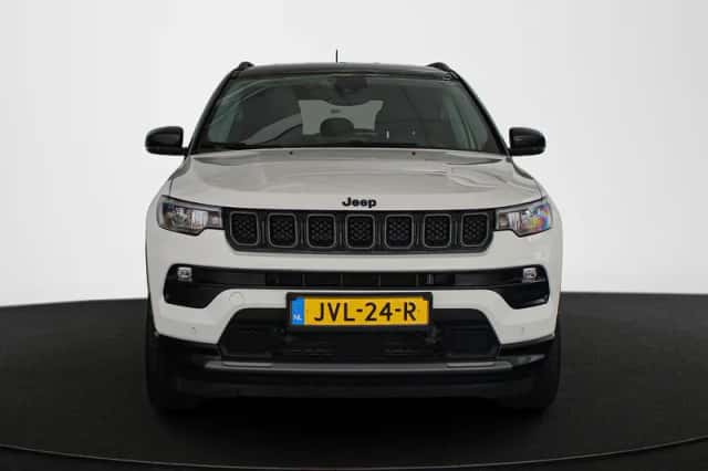 Jeep Compass (2023) thumbnail 13