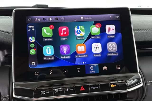 Jeep Compass (2023) thumbnail 16