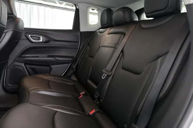 Jeep Compass (2023) thumbnail 8