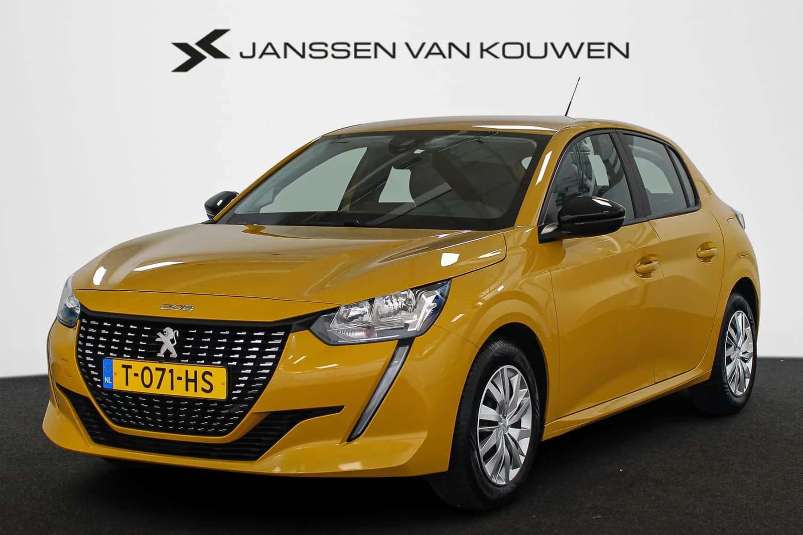 Peugeot 208 (2023) — foto 1