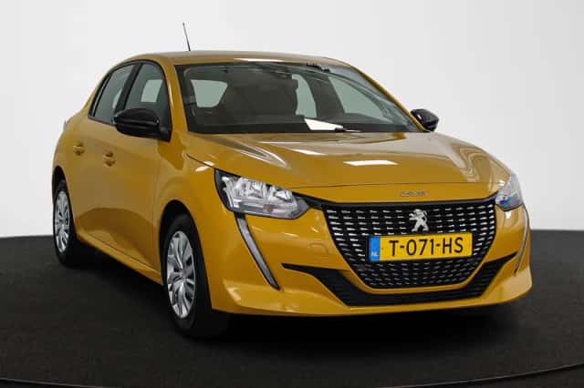 Peugeot 208 (2023) thumbnail 2