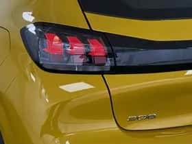 Peugeot 208 (2023) thumbnail 17
