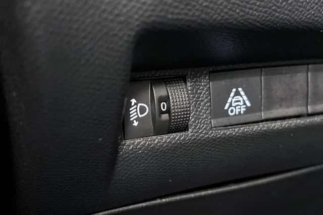 Peugeot 208 (2023) thumbnail 20
