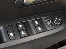 Peugeot 208 (2023) thumbnail 24