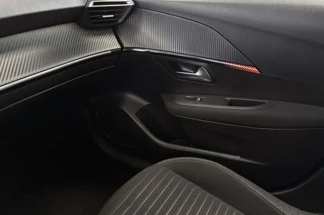 Peugeot 208 (2023) thumbnail 29