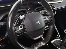 Peugeot 2008 (2021) thumbnail 12
