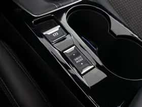 Peugeot 2008 (2021) thumbnail 37