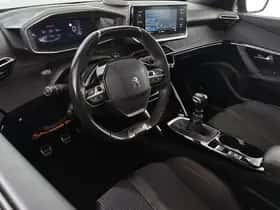 Peugeot 2008 (2021) thumbnail 5