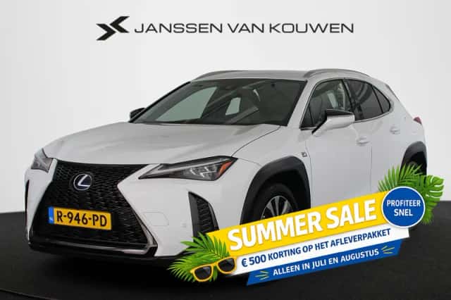 Lexus UX (2019) thumbnail 1