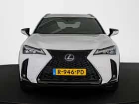 Lexus UX (2019) thumbnail 14