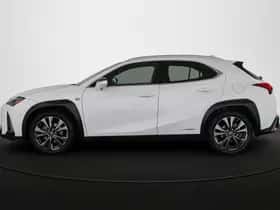 Lexus UX (2019) thumbnail 35