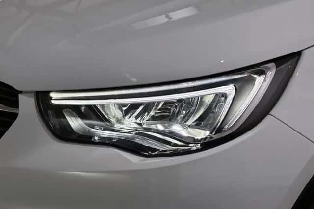 Opel Grandland X (2021) thumbnail 18