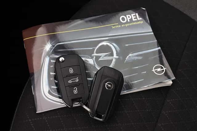 Opel Grandland X (2021) thumbnail 26