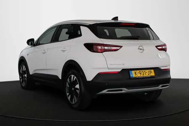 Opel Grandland X (2021) thumbnail 4
