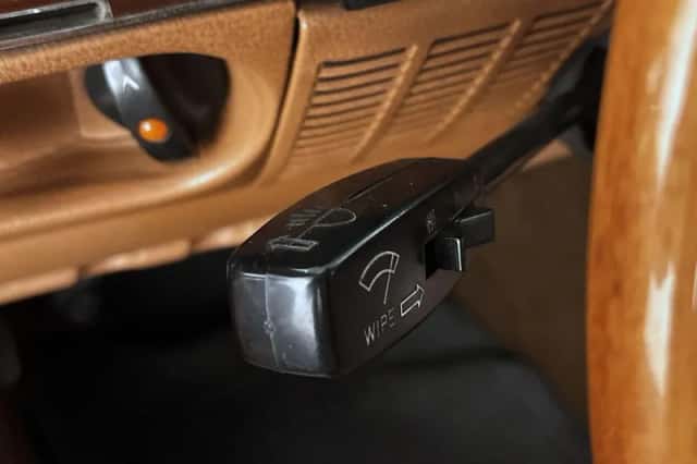 Mercedes-Benz SL-Klasse (1972) thumbnail 34