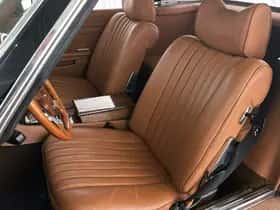 Mercedes-Benz SL-Klasse (1972) thumbnail 6