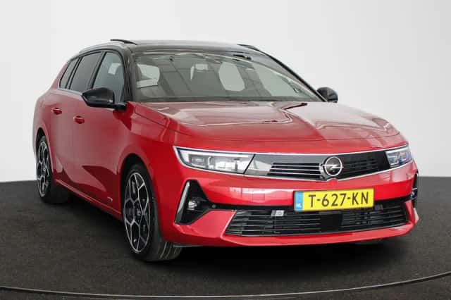 Opel Astra (2023) thumbnail 2