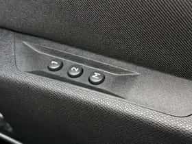 Opel Astra (2023) thumbnail 20