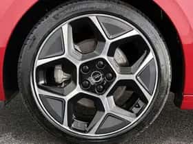 Opel Astra (2023) thumbnail 24