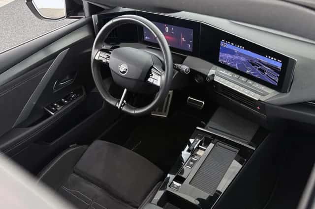 Opel Astra (2023) thumbnail 42