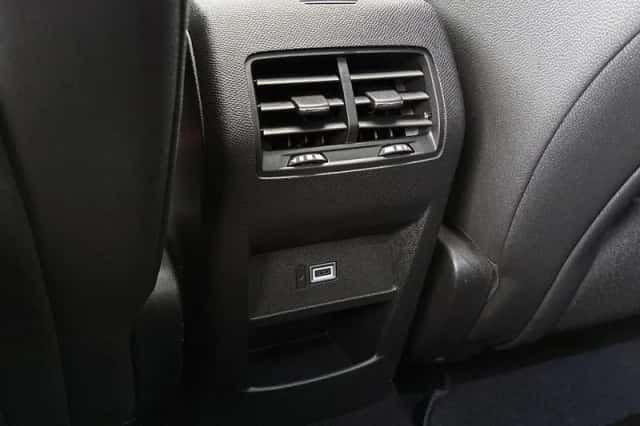 Opel Astra (2023) thumbnail 7