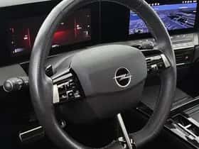 Opel Astra (2023) thumbnail 9