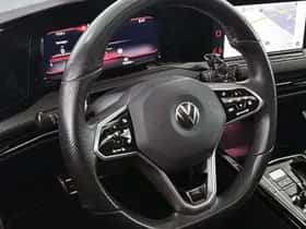 Volkswagen Golf (2023) thumbnail 12