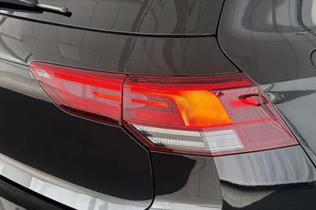 Volkswagen Golf (2023) thumbnail 20