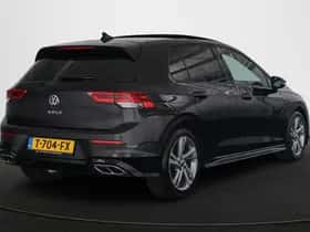Volkswagen Golf (2023) thumbnail 3