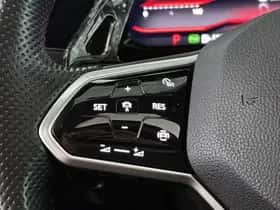 Volkswagen Golf (2023) thumbnail 27