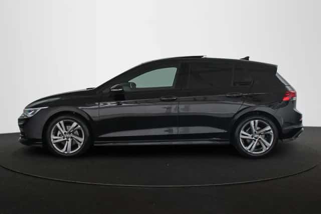 Volkswagen Golf (2023) thumbnail 29