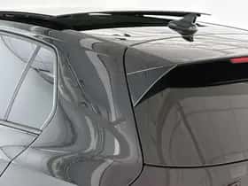 Volkswagen Golf (2023) thumbnail 35