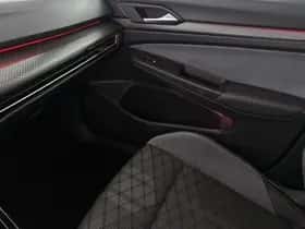 Volkswagen Golf (2023) thumbnail 36