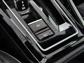 Volkswagen Golf (2023) thumbnail 40