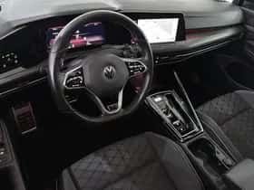 Volkswagen Golf (2023) thumbnail 5