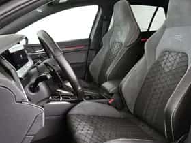 Volkswagen Golf (2023) thumbnail 6