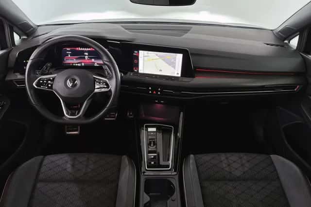 Volkswagen Golf (2023) thumbnail 7